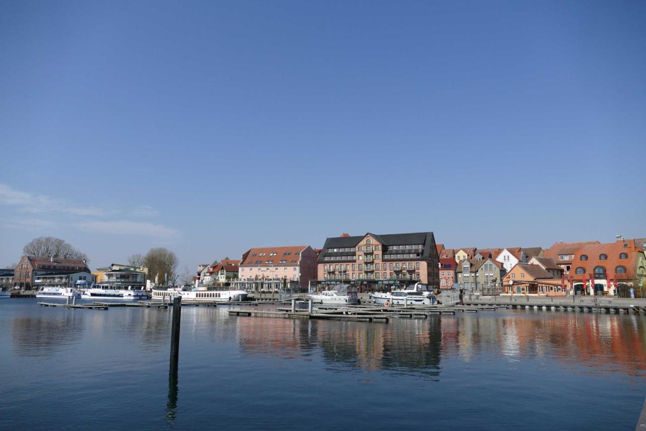 Ferienwohnung "Waren Am Hafen" Objekt-Id 11992-8 Extérieur photo